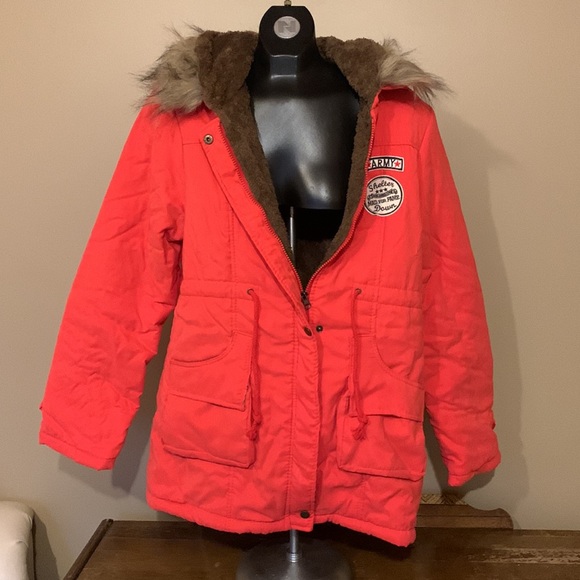 Ladies winter jacket - Picture 4 of 4